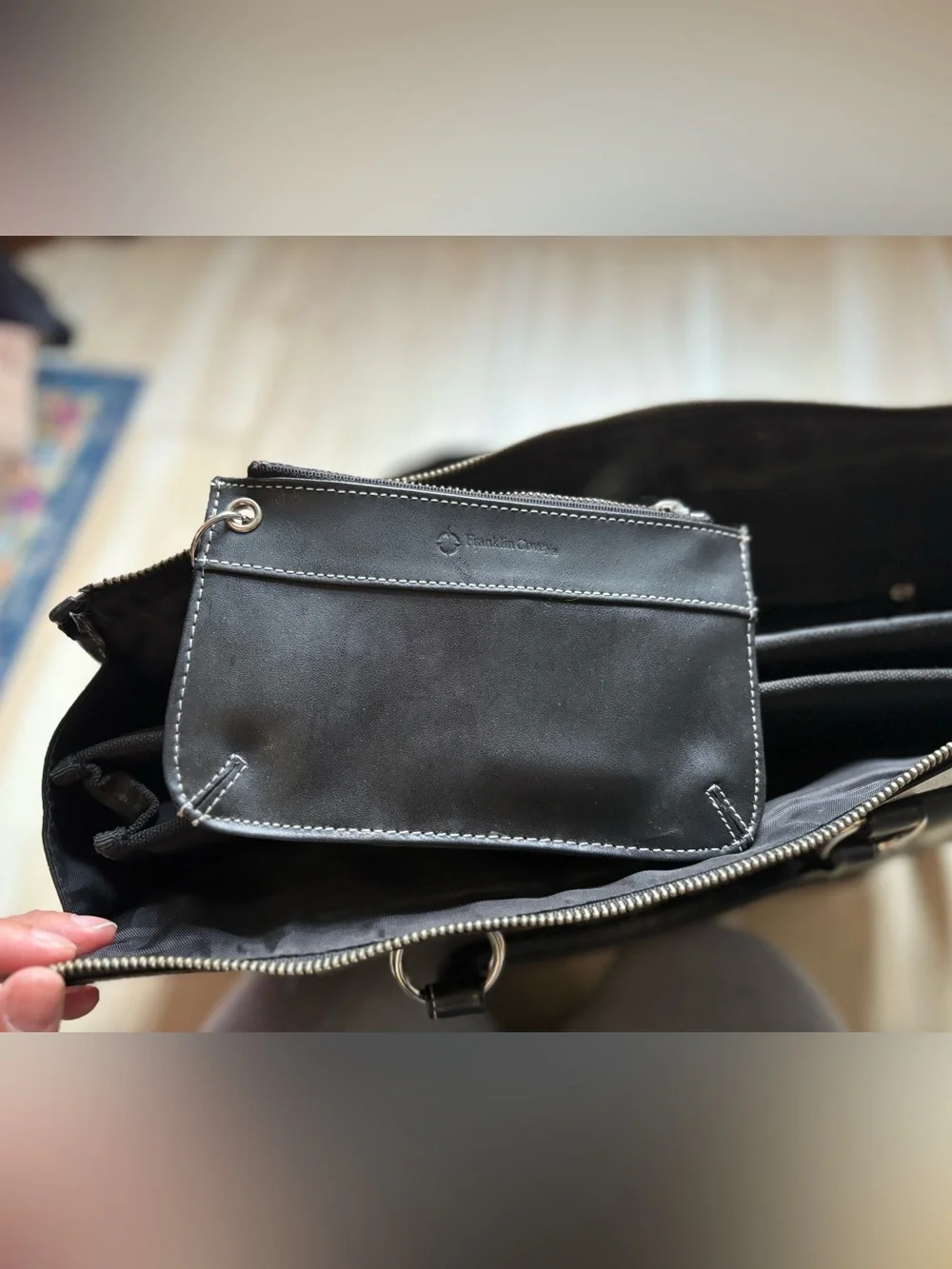 Franklin Covey Black GenuineLeather Laptop Briefcase Messenger Bag Organizer